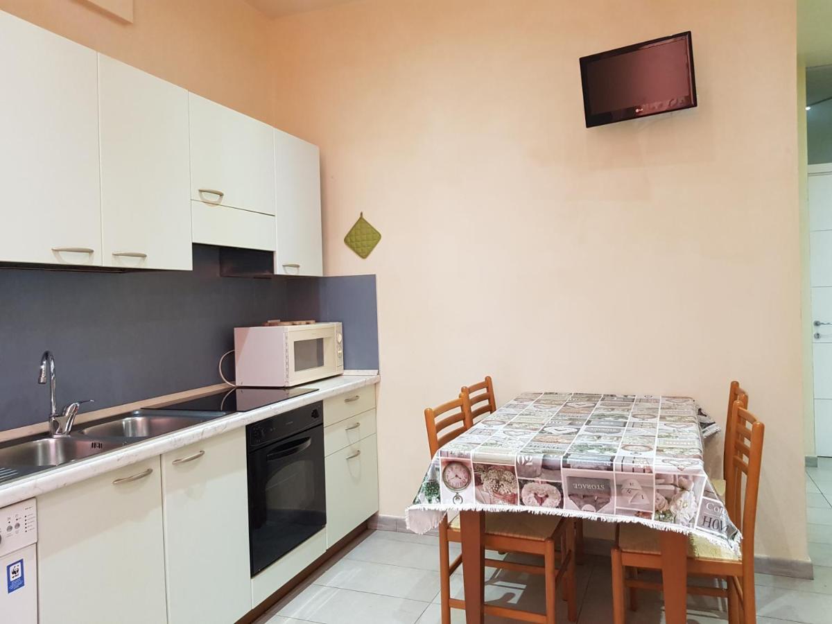Casa Luciana Appartement Savona Buitenkant foto