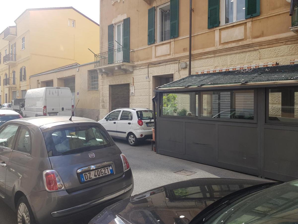 Casa Luciana Appartement Savona Buitenkant foto